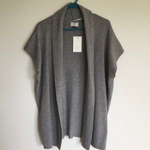 David and Young Sleeveless Cardigan